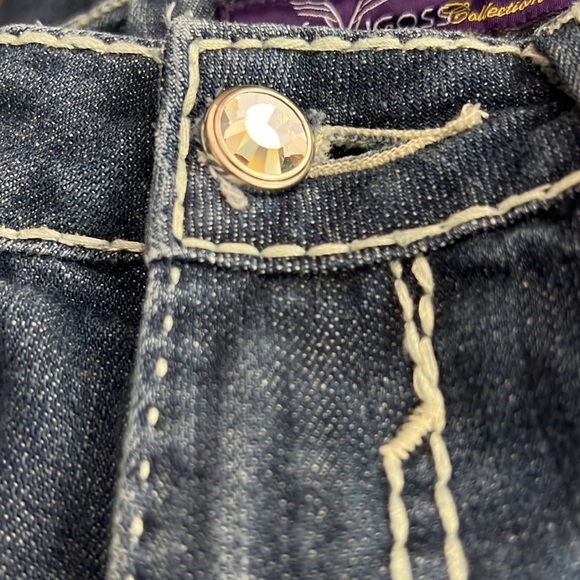 Vigoss Collection, small, 29” waist jeans, rhinestone buttons, boot cut - Picture 9 of 13